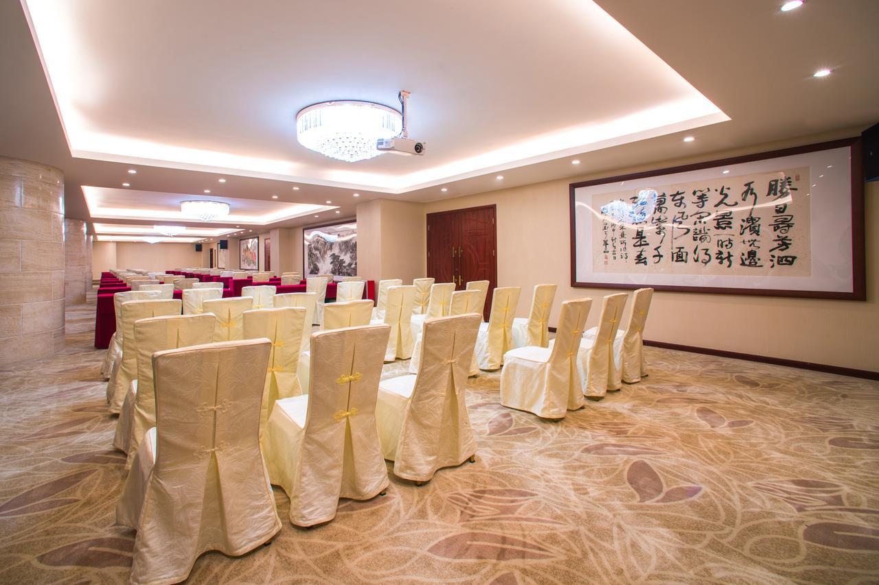 Guangzhou Jin Wan Li Business Hotel Luaran gambar
